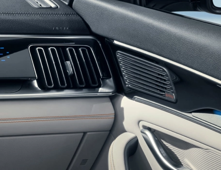 BYD SONG PLUS EV Система кондиционирования  с эффективным тепловым насосом 